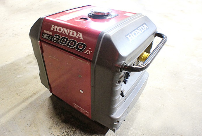 Honda 3000 Watt IS Generator Honda 3000 Watt IS Generator