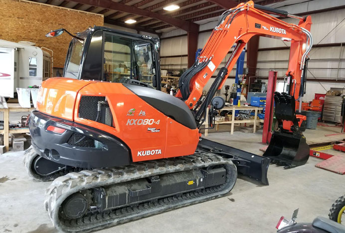 Kubota KX080 (rubber tracks)